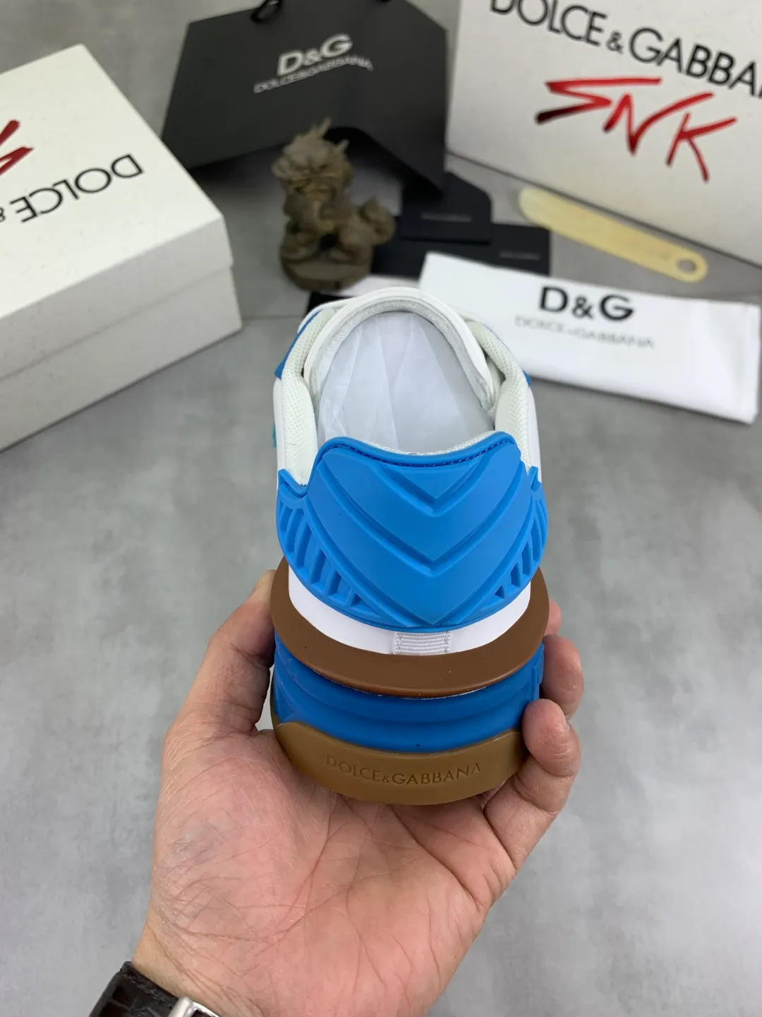 Men's shoes 💰P580💰 [New model] The latest hot style, top original quality, the official website synchronized with "DOLCE&GABBANA [Dolce & Gabbana] ~ High Quality." Effect Low-top casual DG men's shoes, loved by many celebrities, using high-end imported first-layer calfskin splicing logo design + cowhide feet, simple and elegant, perfectly interpreting the latest inspiration for shoes, integrating classics and fashion, luxury dreams, leading fashion Suitable for drivers, light and comfortable to drive, light and breathable for outdoor travel, high-end quality, trustworthy, 5️⃣color🉑️choice! Code number: 38-46